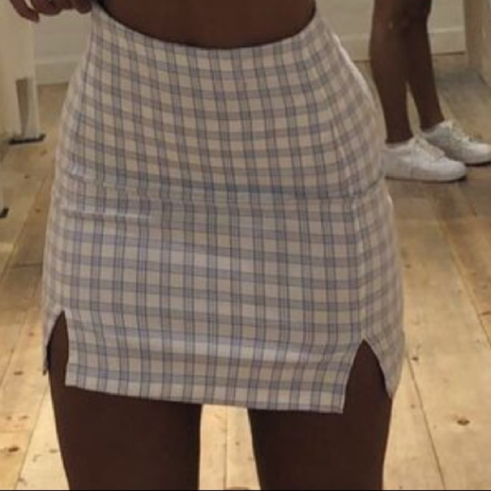 Brandy Melville skirt